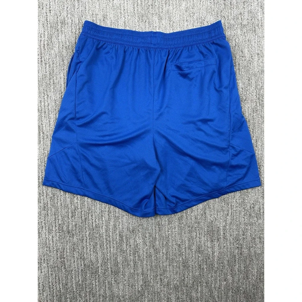 Nike product pair